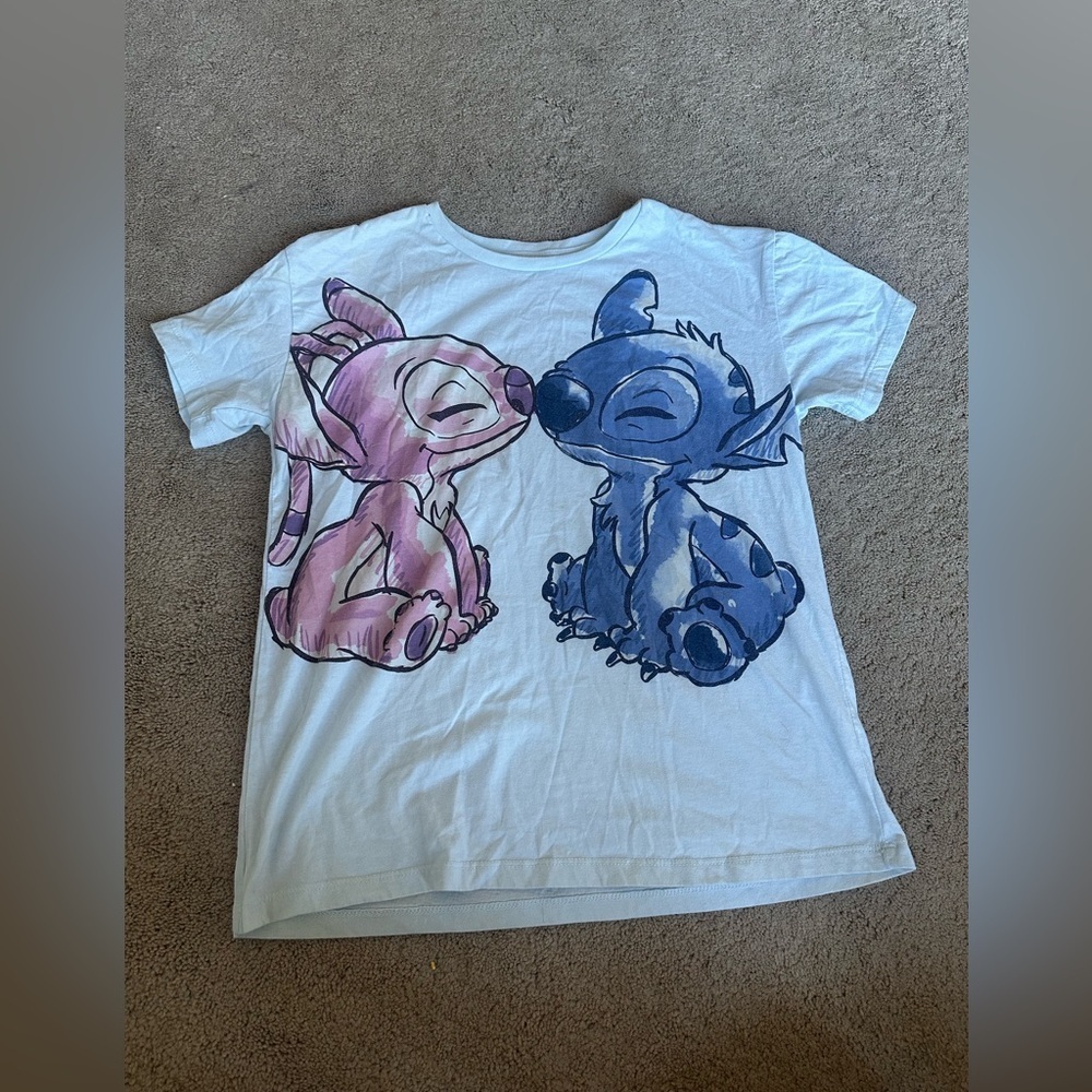 Girls Disney Stitch shirt yxl